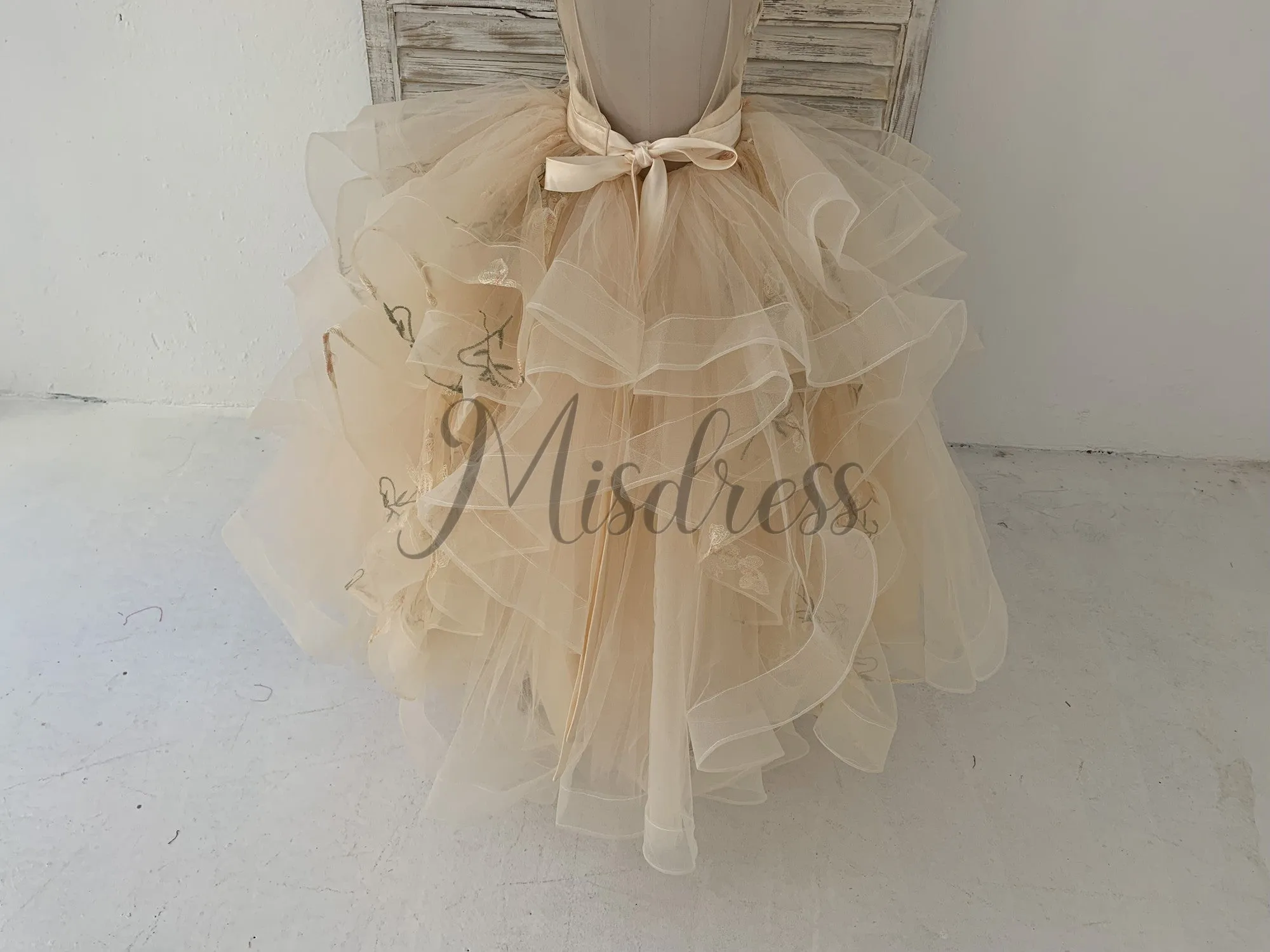 Champagne Embroidery Lace Tulle Keyhole Back Wedding Flower Girl Dress