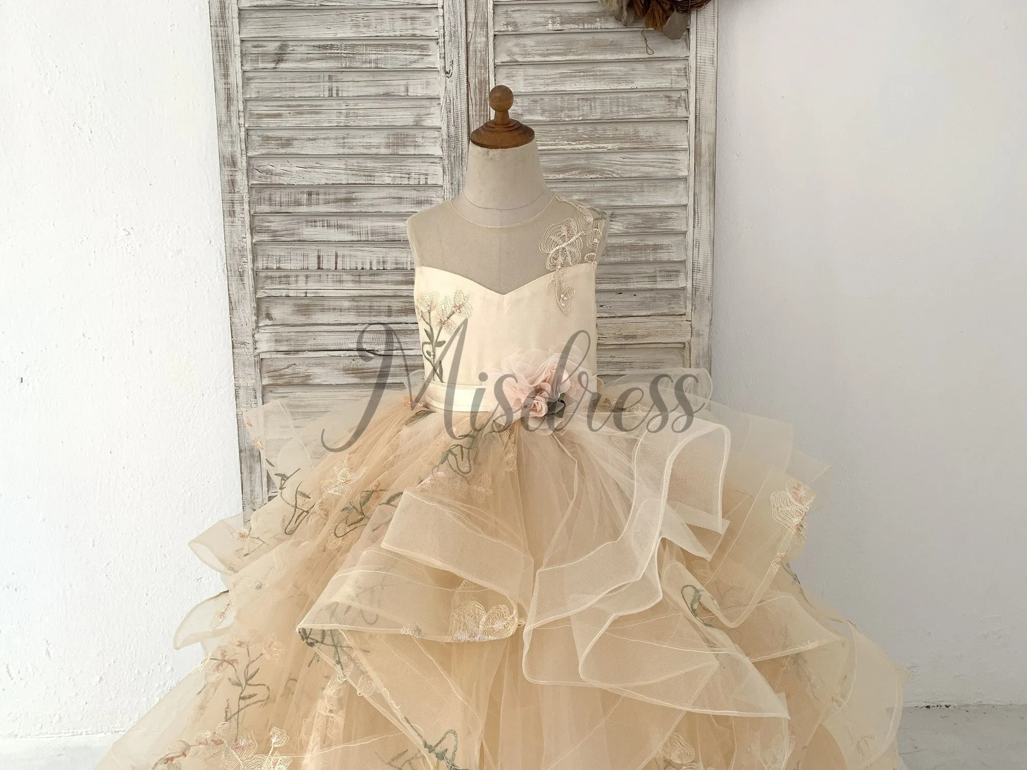 Champagne Embroidery Lace Tulle Keyhole Back Wedding Flower Girl Dress