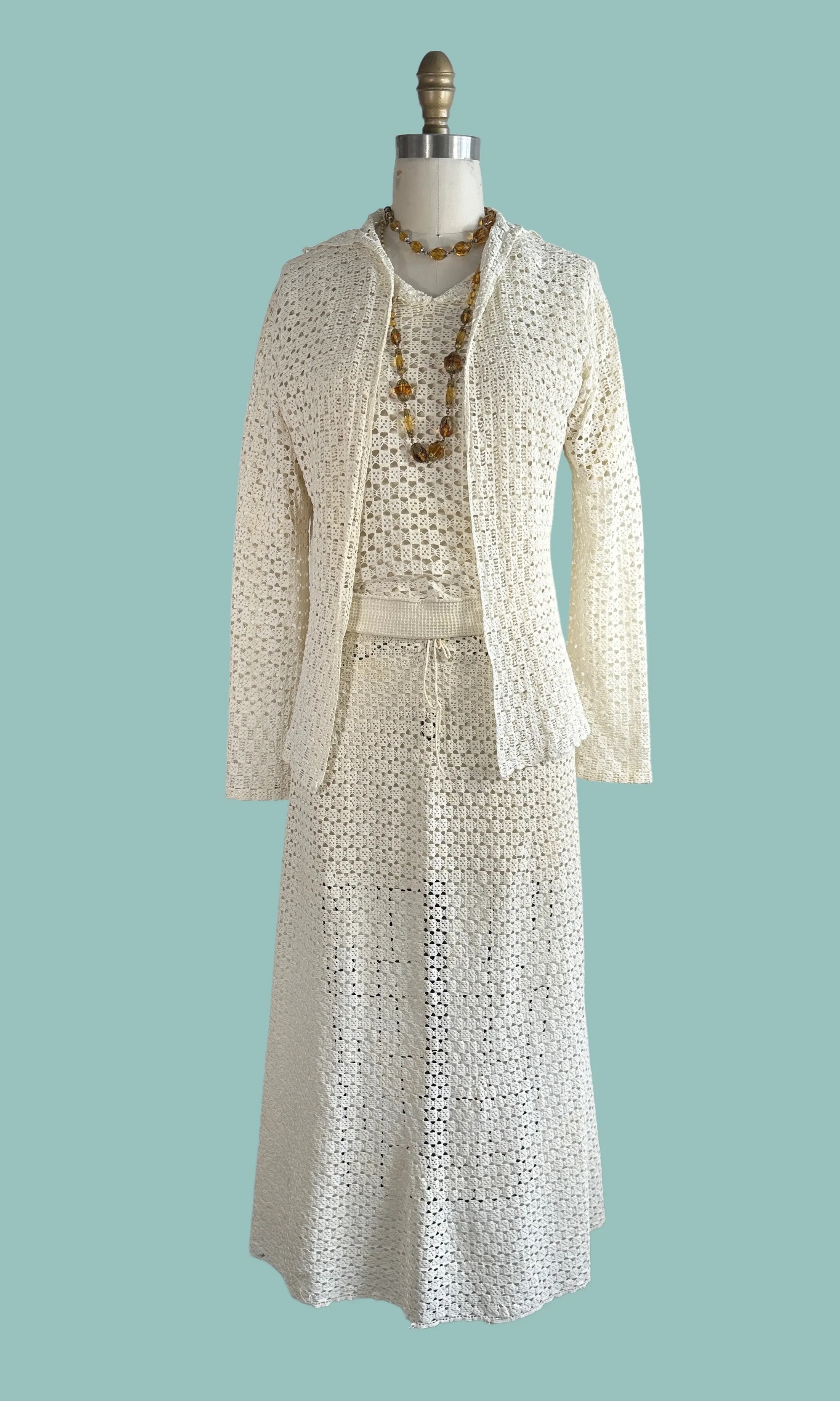 HOOKED ON CROCHET 30s Sweater Blouse and Skirt Set • Medium