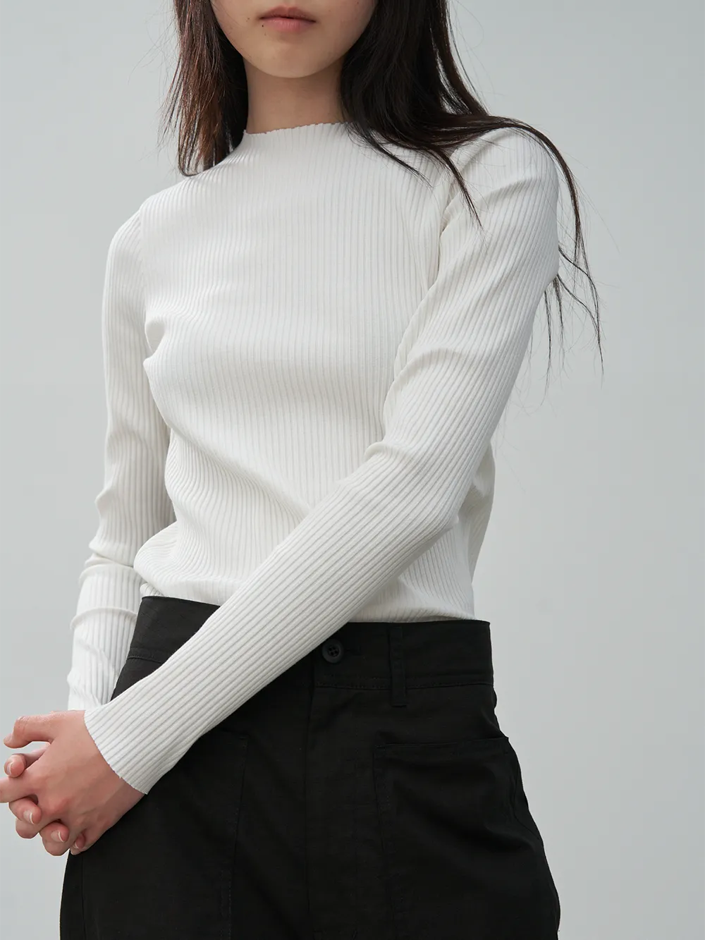 OLIVER RIBBED LONG-SLEEVE (WHITE)