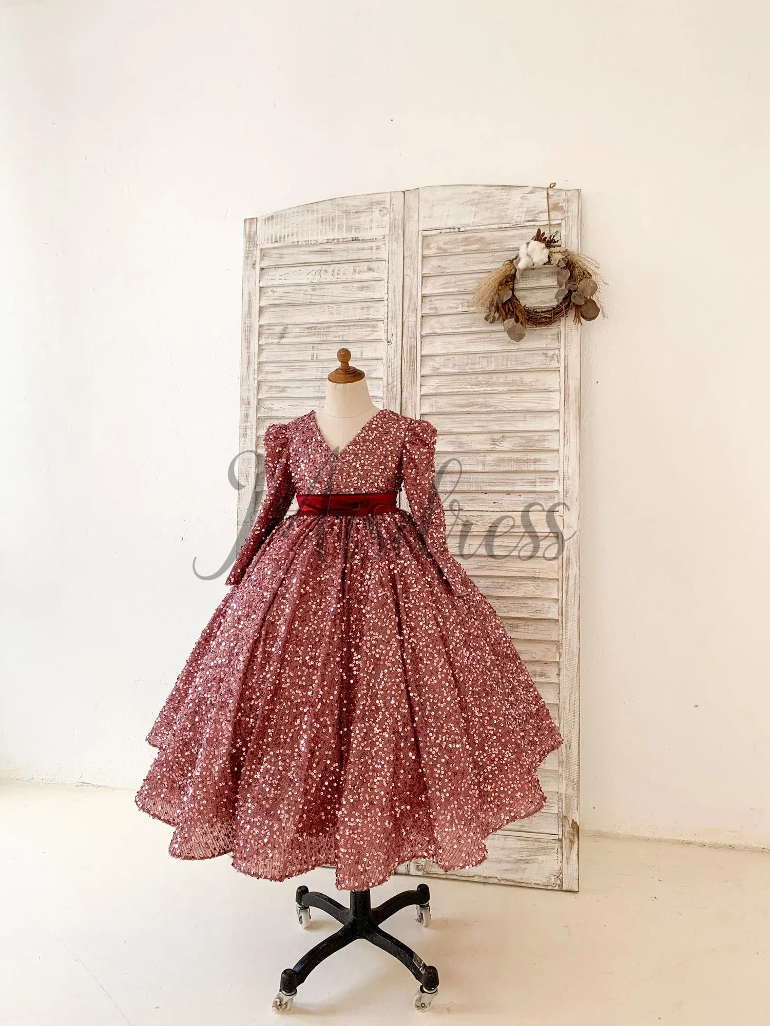 V Back Long Sleeves Burgundy Sequin Wedding Flower Girl Dress Birthday Party Dress